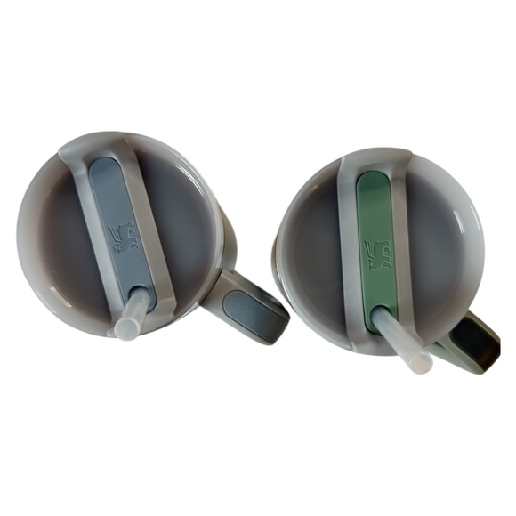 Stanley Set of 2 40oz Flowstate Thirst Quencher Tumblers Green and Dune Cream - Picture 9 of 11